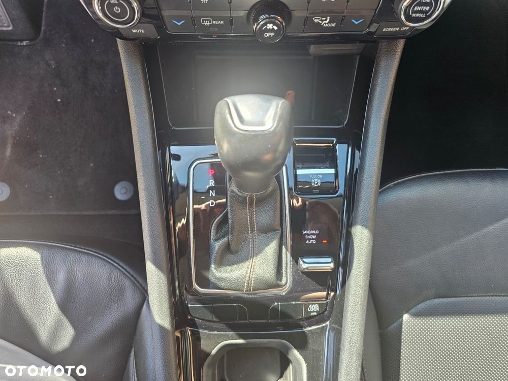 Jeep Compass - 26