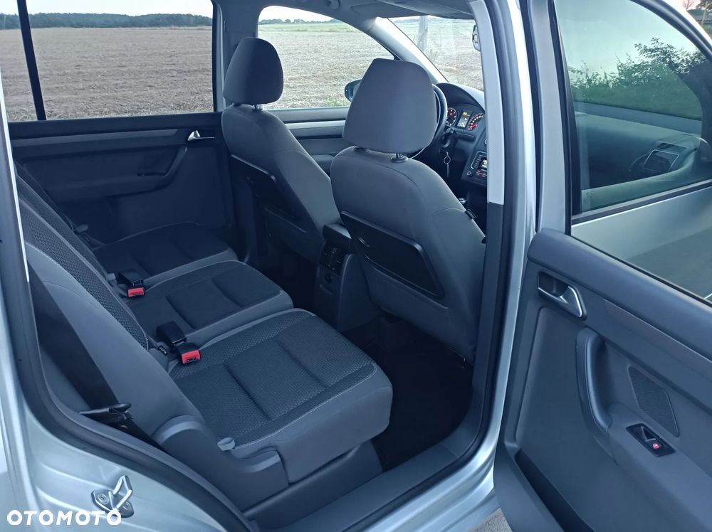 Volkswagen Touran 1.4 TSI Comfortline Perfectline - 11