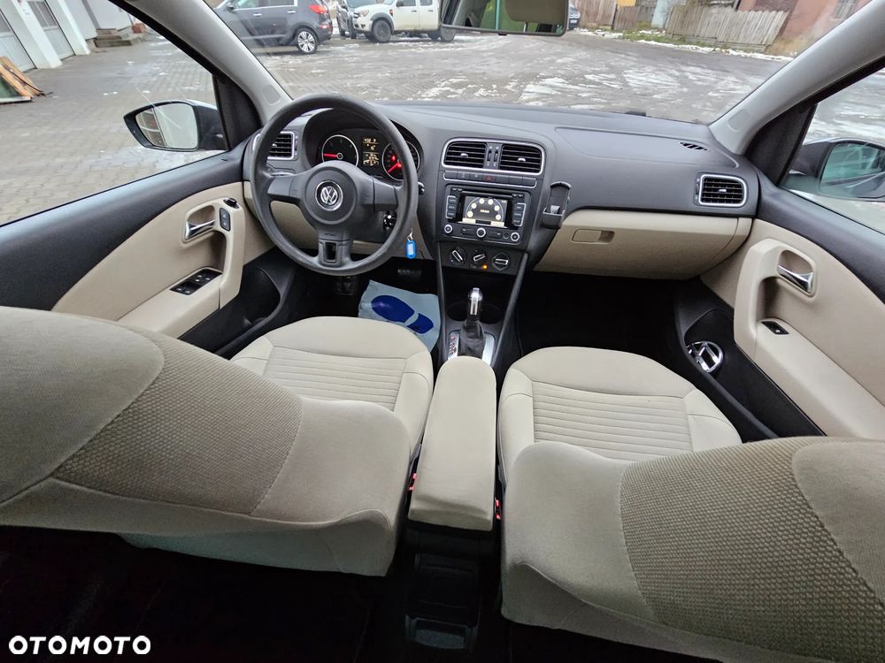 Volkswagen Polo 1.6 TDI DSG Highline - 13