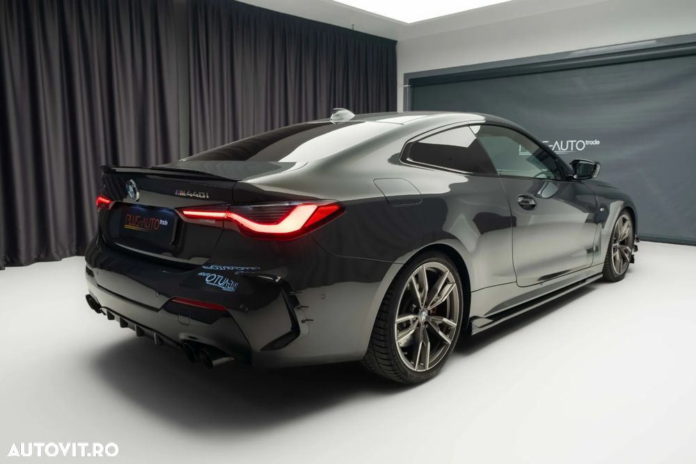 BMW M4 M440i xDrive AT MHEV - 7