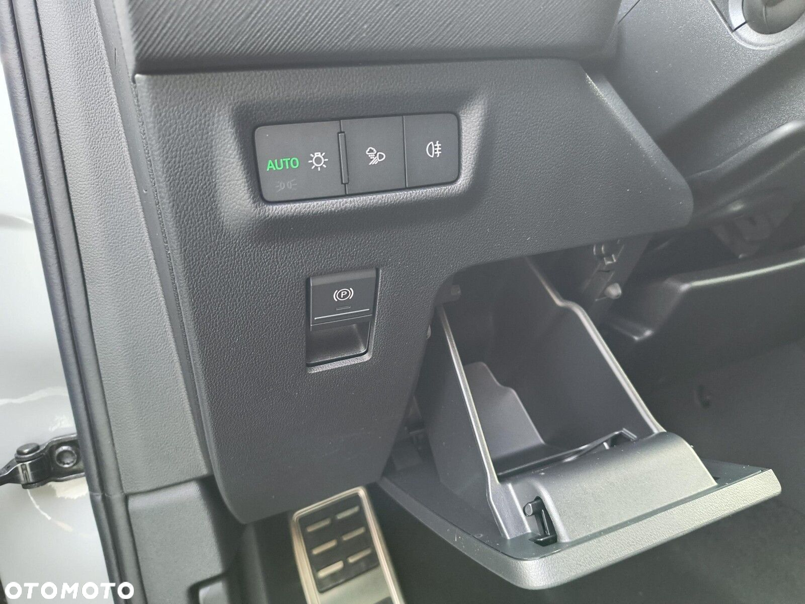 Skoda Kodiaq 1.5 TSI ACT 4x2 Sportline DSG - 25