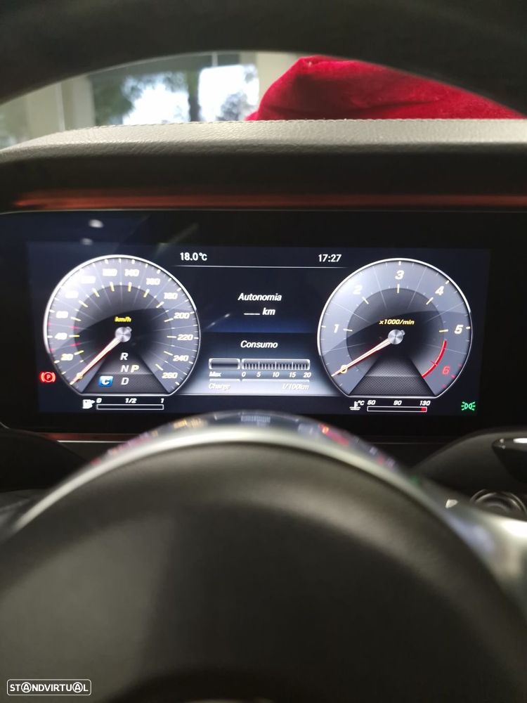 Mercedes-Benz E 300 d AMG Line - 38