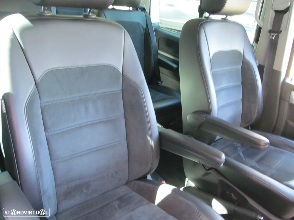 VW Multivan 2.0 TDi BM Highline DSG - 17