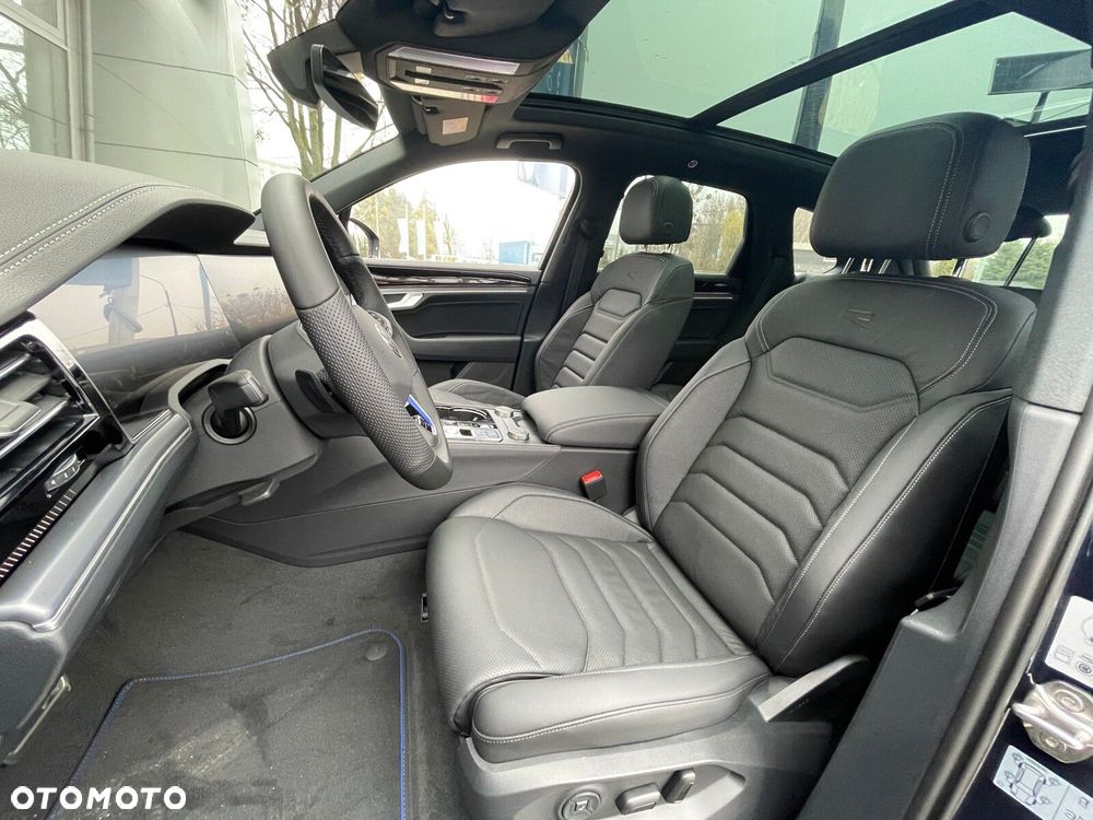 Volkswagen Touareg - 15