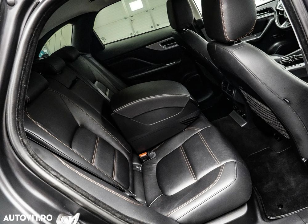 Jaguar F-Pace 20d AWD Prestige - 16
