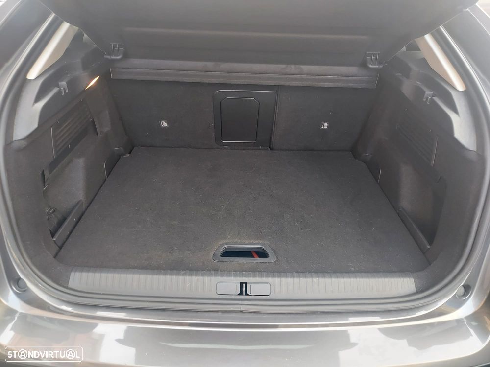 Citroën e-C4 Shine - 11