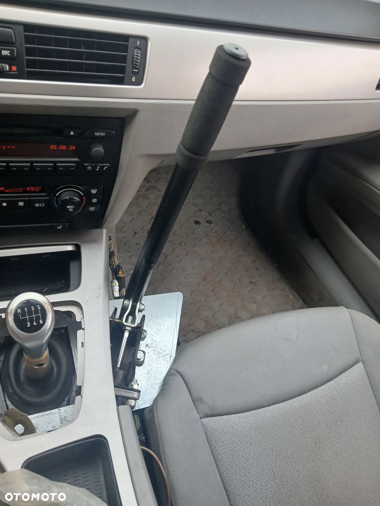 bmw e91 320i 475 maska zderzak lampa grill błotnik drzwi zbiornik paliwa szyba lusterko klamka - 5