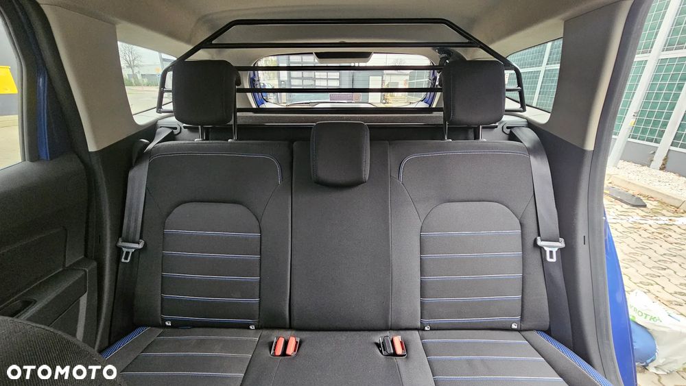 Dacia Duster 1.0 TCe SL Celebration - 13