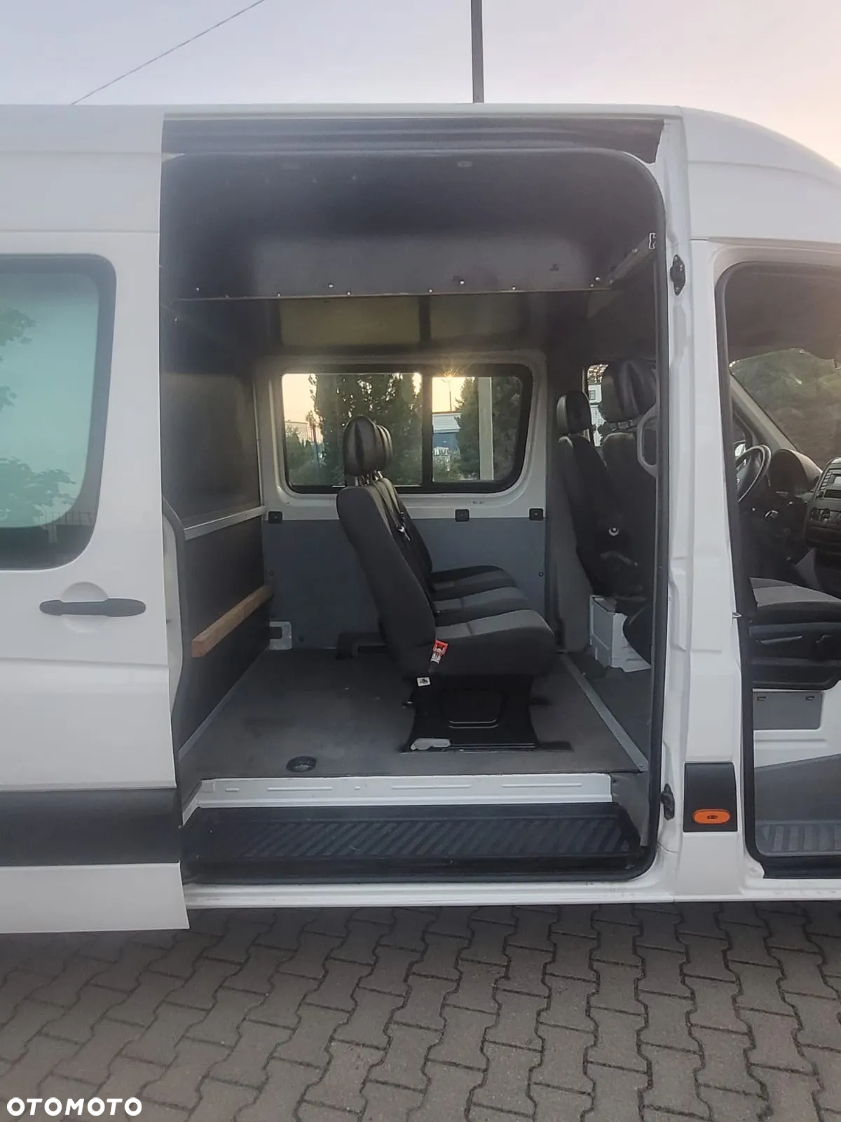 Volkswagen Crafter - 11