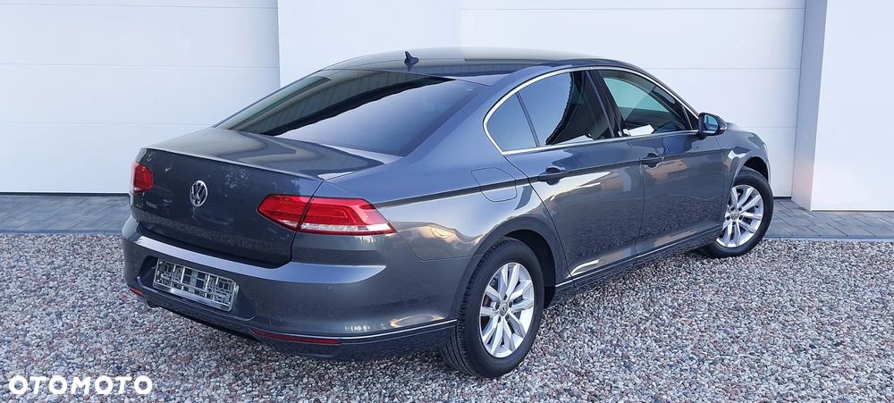 Volkswagen Passat 1.6 TDI BMT Comfortline - 6