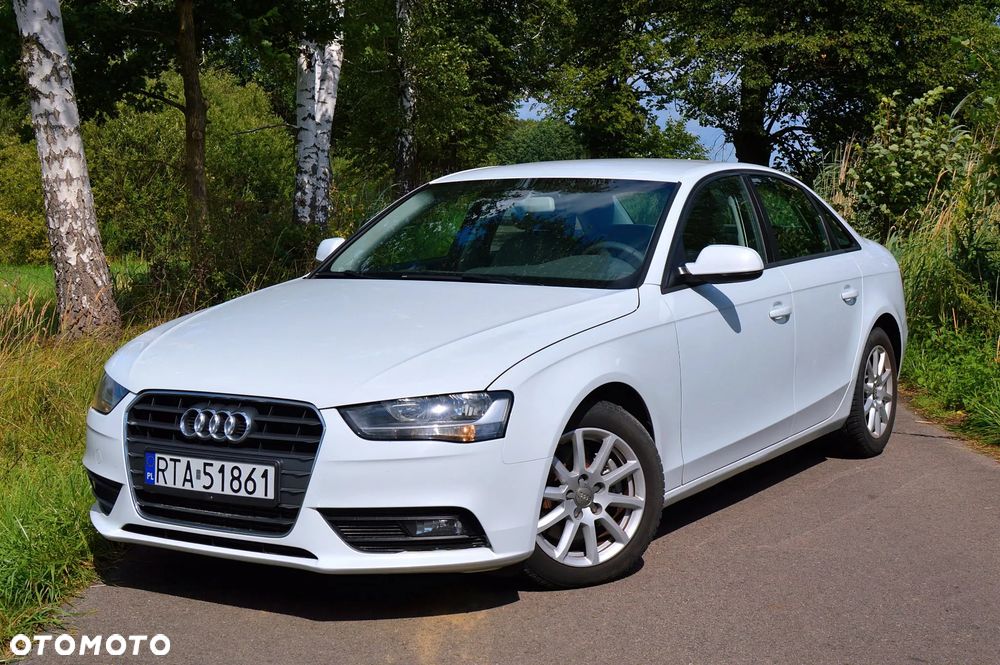 Audi A4 Limousine - 3