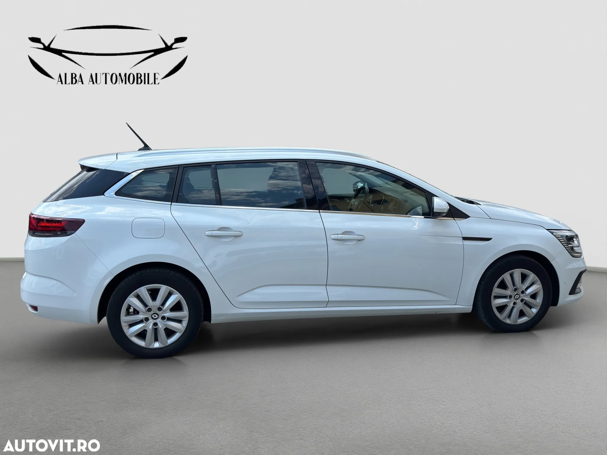 Renault Megane Grandtour BLUE dCi 115 EDC BUSINESS EDITION - 4
