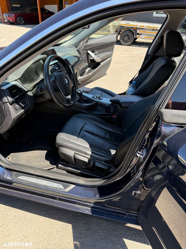 BMW Seria 3 320d Luxury Line - 4