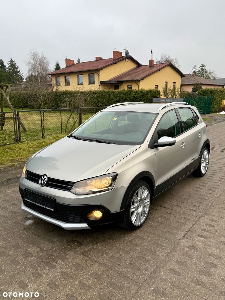 Volkswagen Polo Cross - 1