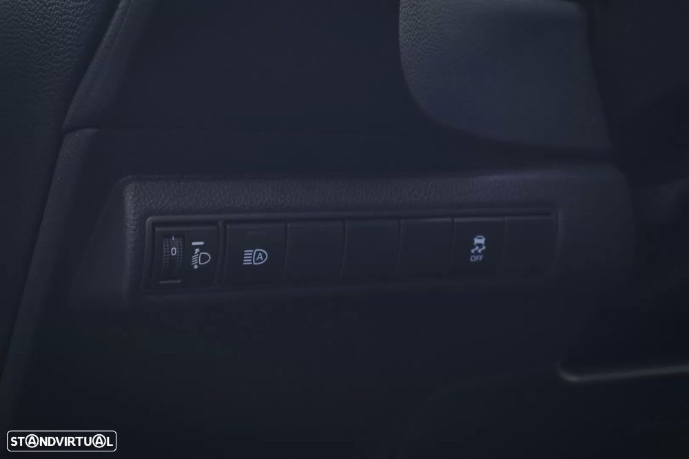 Toyota Corolla 1.8 Hybrid Exclusive - 9