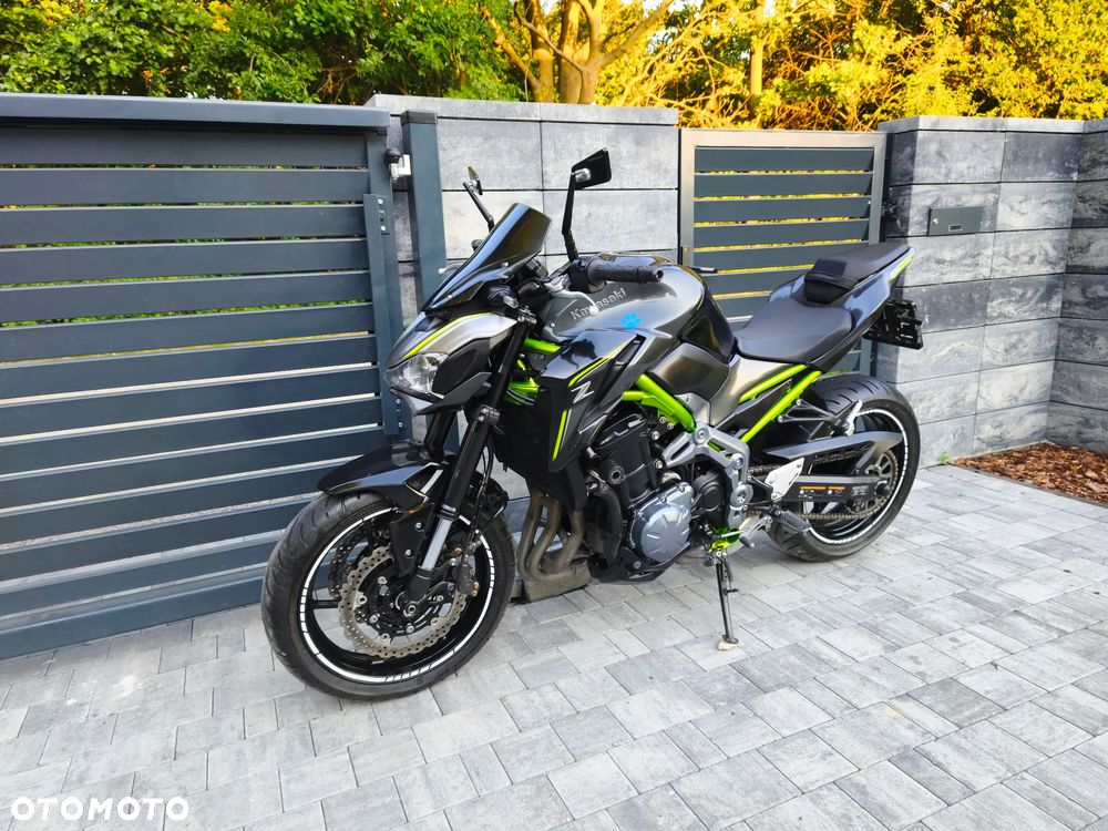 Kawasaki Z 900 - 32