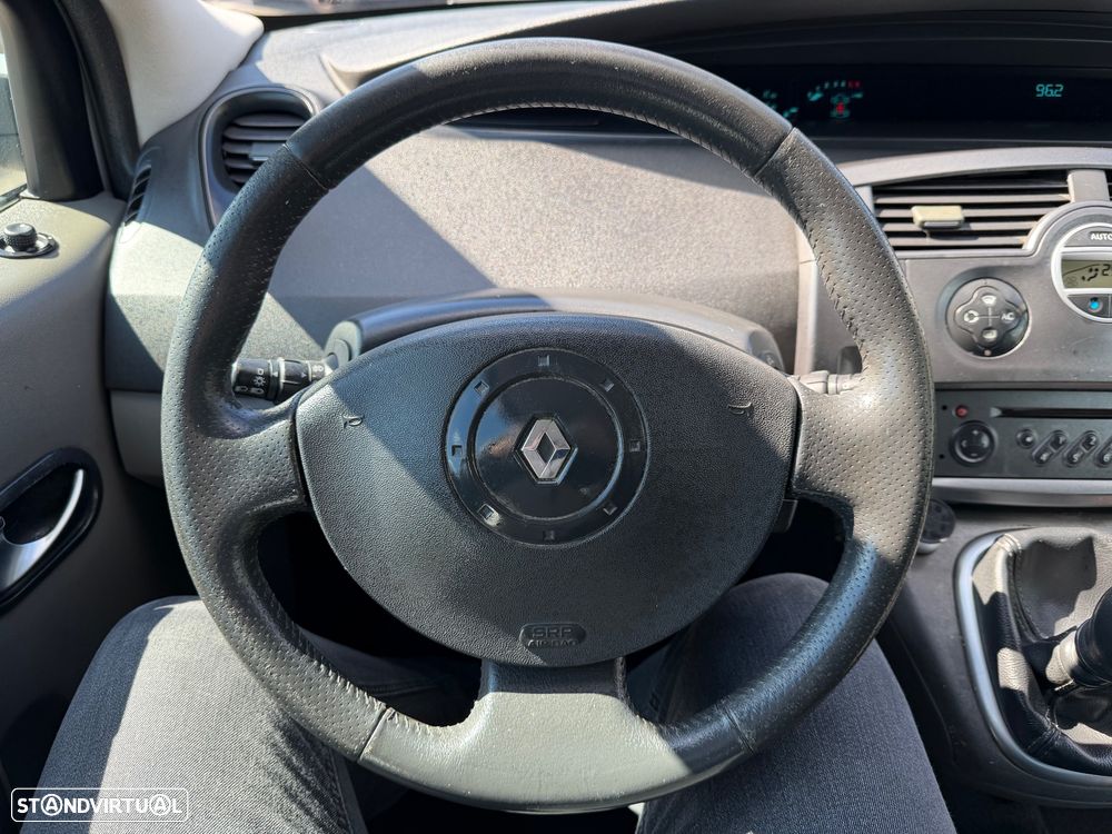 Renault Scénic 1.9 dCi Privilège Luxe - 27