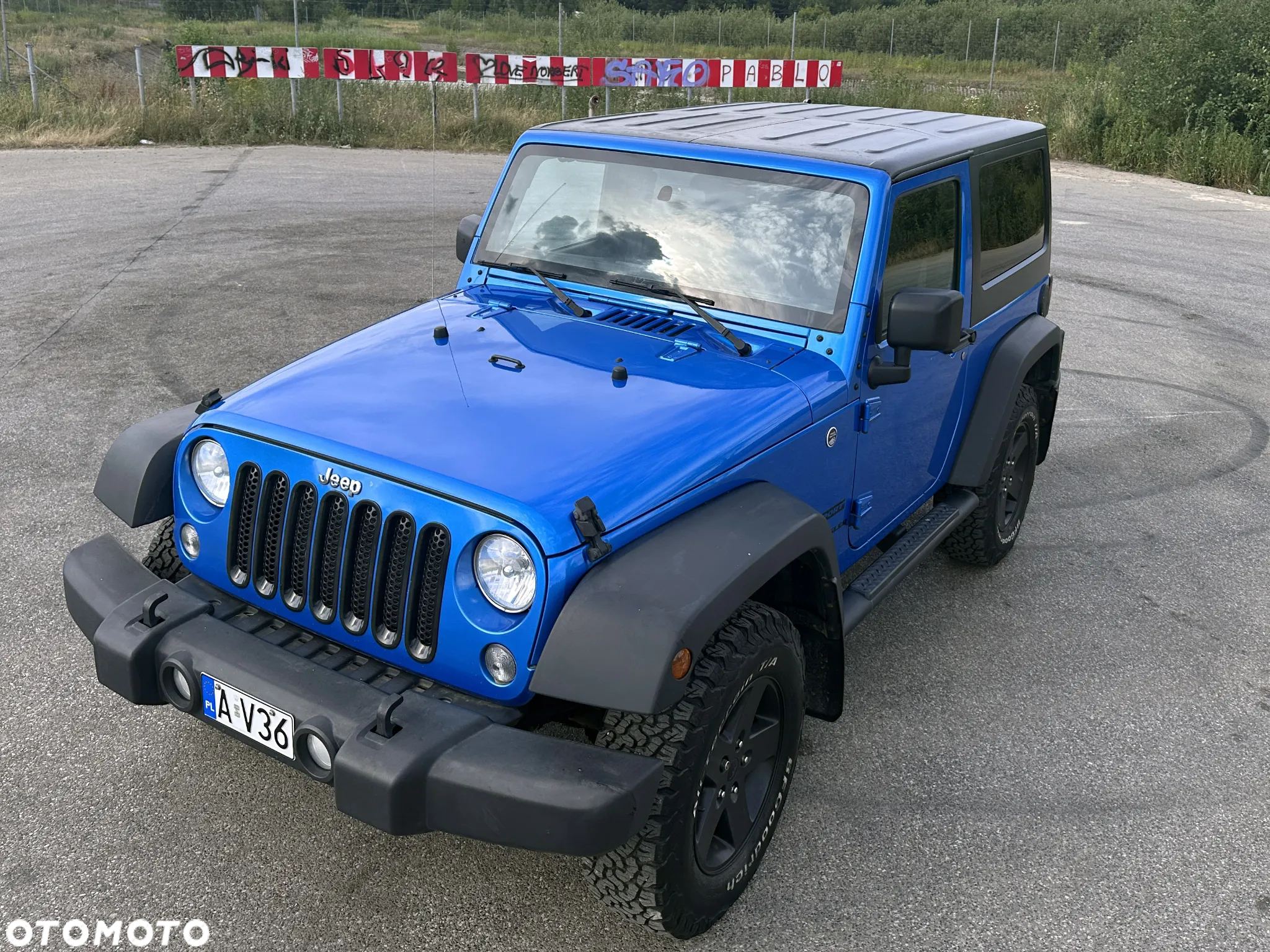Jeep Wrangler - 16
