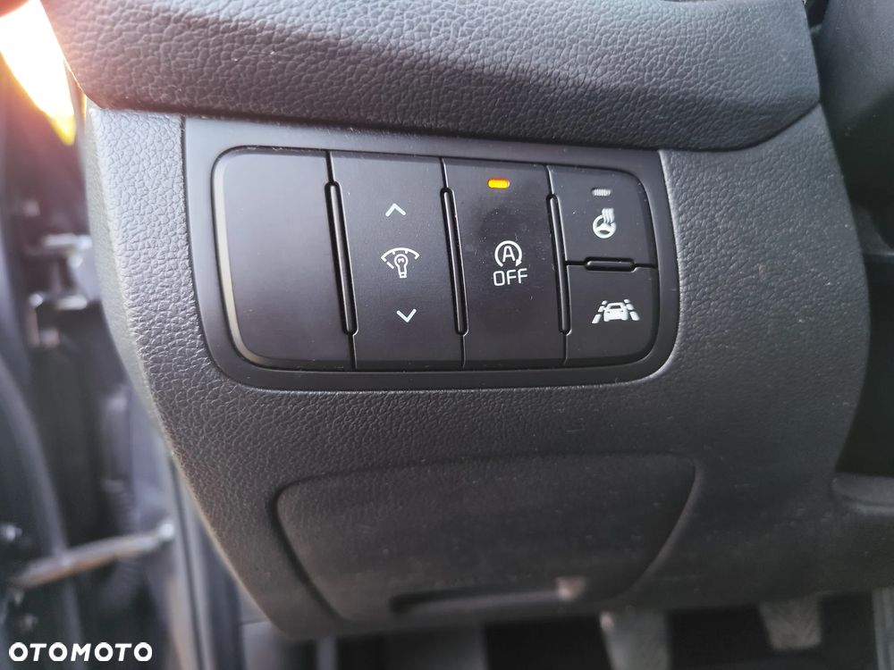 Kia Ceed 1.6 CRDi 128 Vision - 9