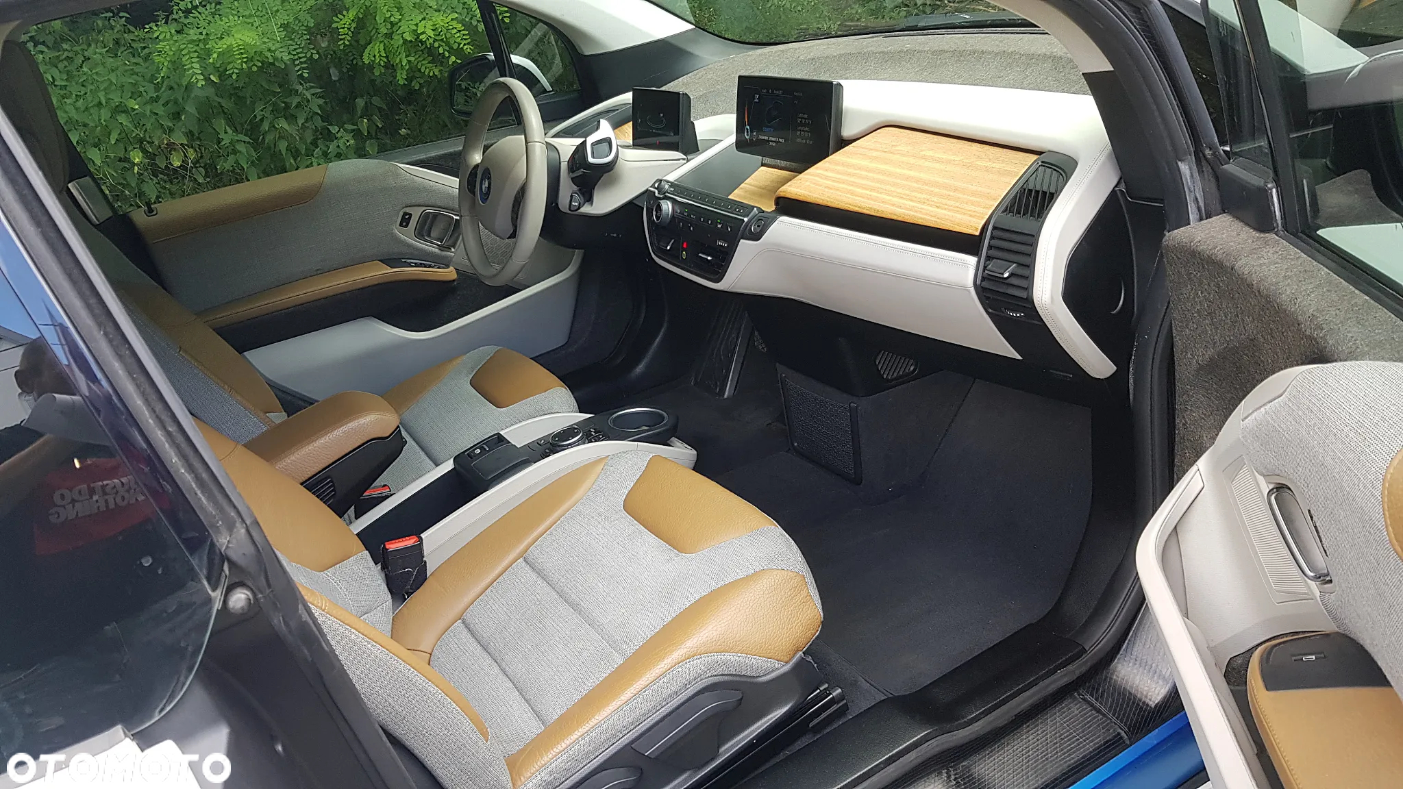 BMW i3 (Range Extender) - 14