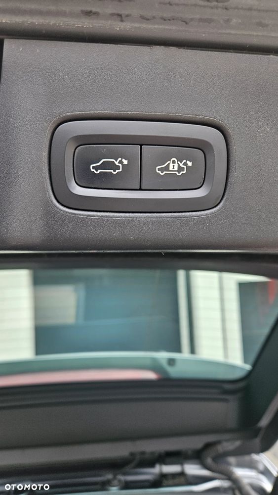 Volvo V90 D4 AWD Geartronic Inscription - 8