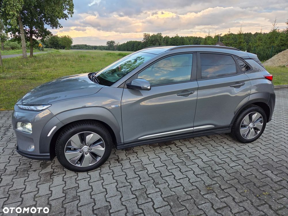Hyundai Kona 64kWh Premium - 4