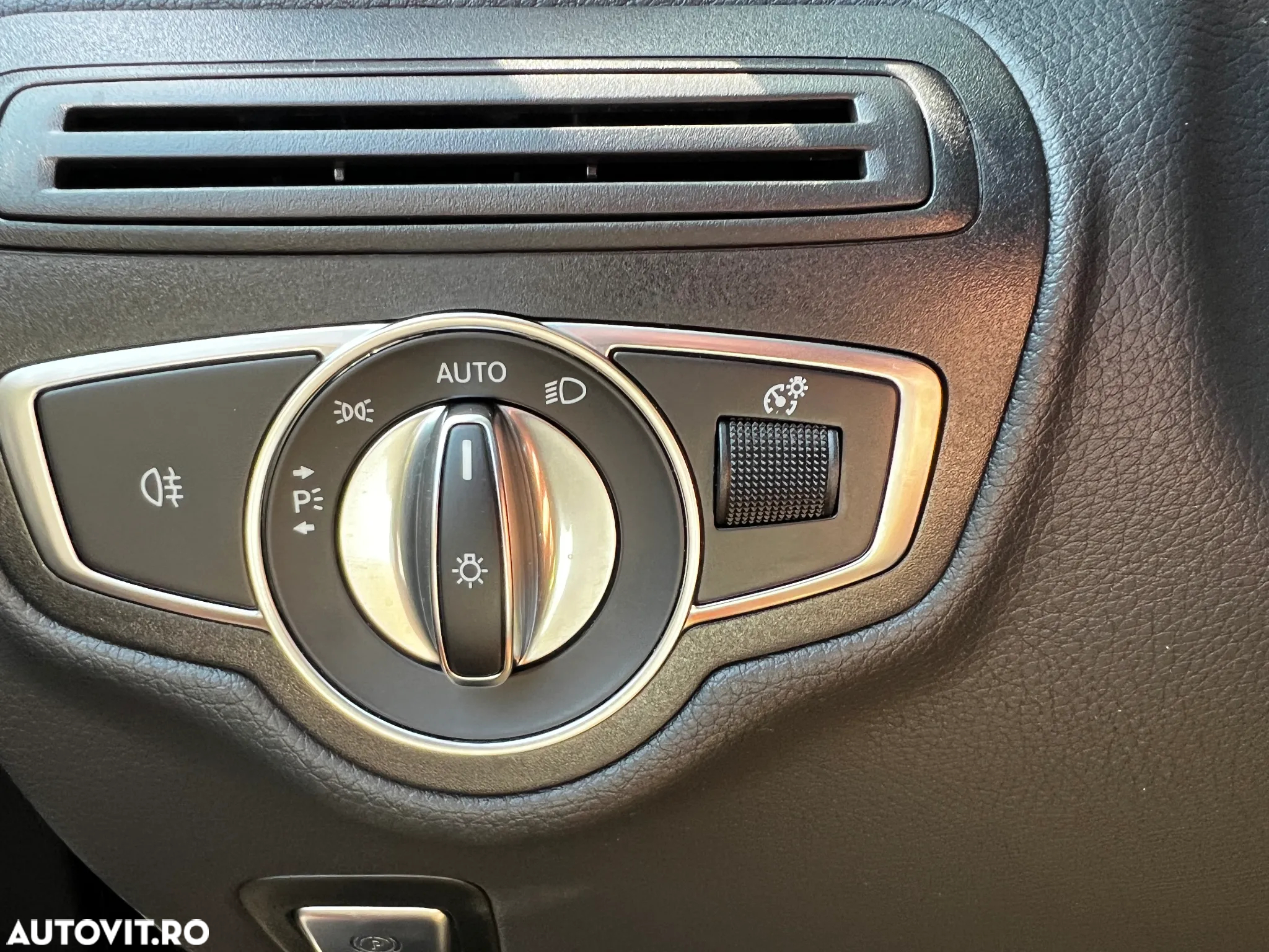 Mercedes-Benz GLC 200 4MATIC MHEV - 21