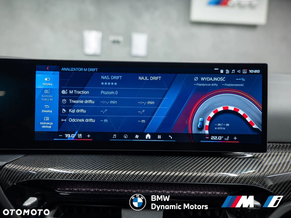 BMW M3 Competition M xDrive - 39