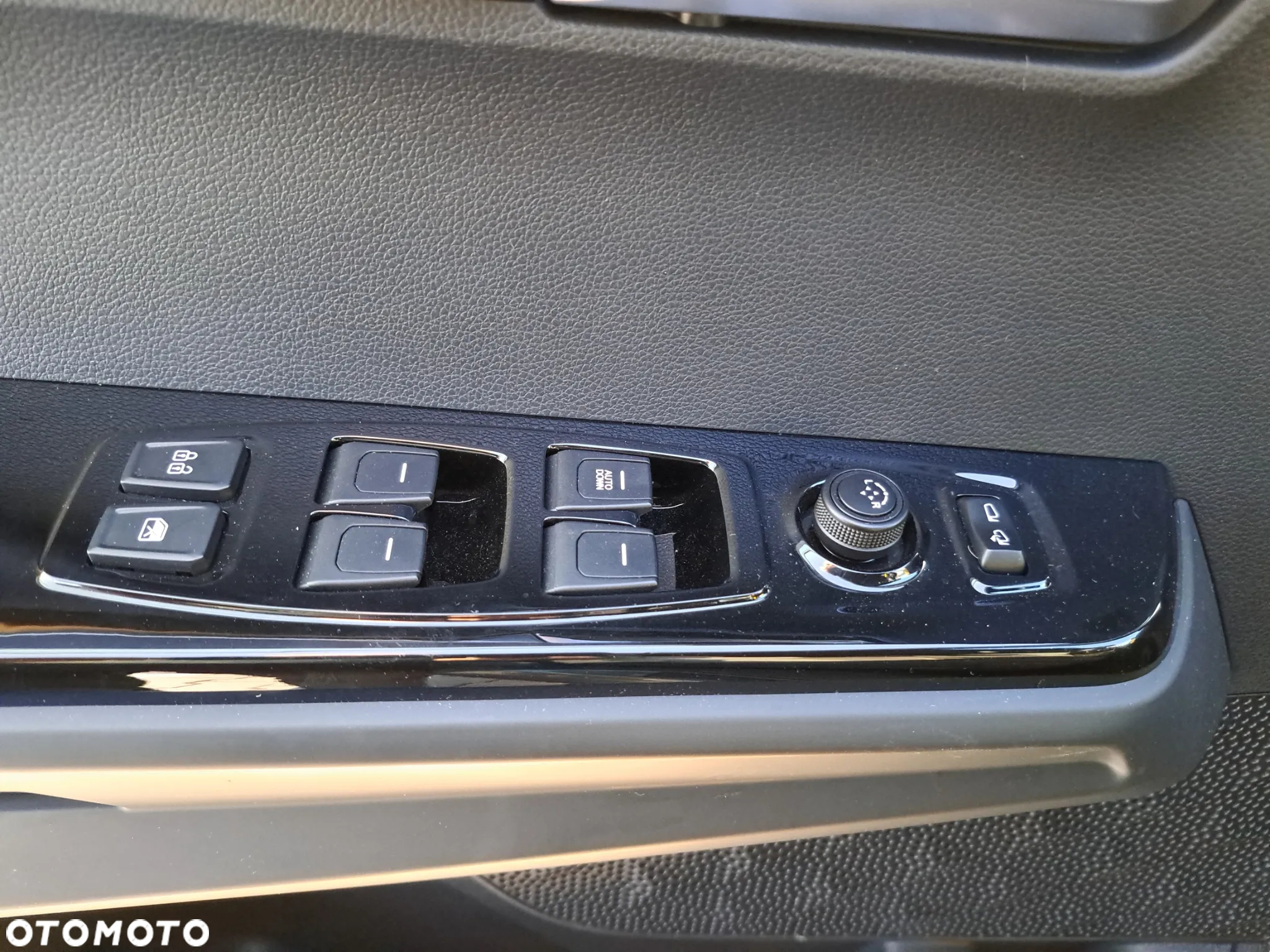 SsangYong/KGM Torres - 14