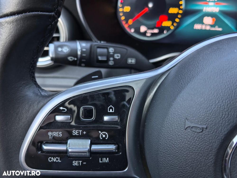 Mercedes-Benz GLC 300 de 4Matic 9G-TRONIC Exclusive - 23