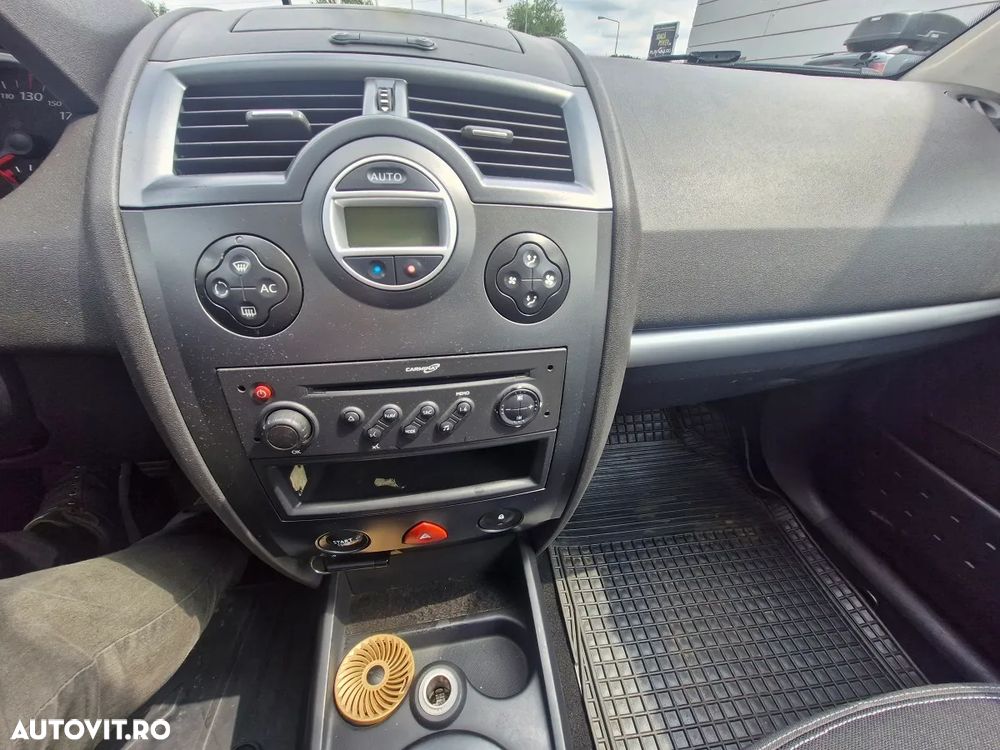 Renault Megane 1.5 dCi Dynamique - 6