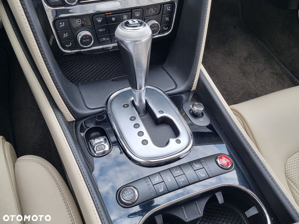 Bentley Continental GT Speed - 25