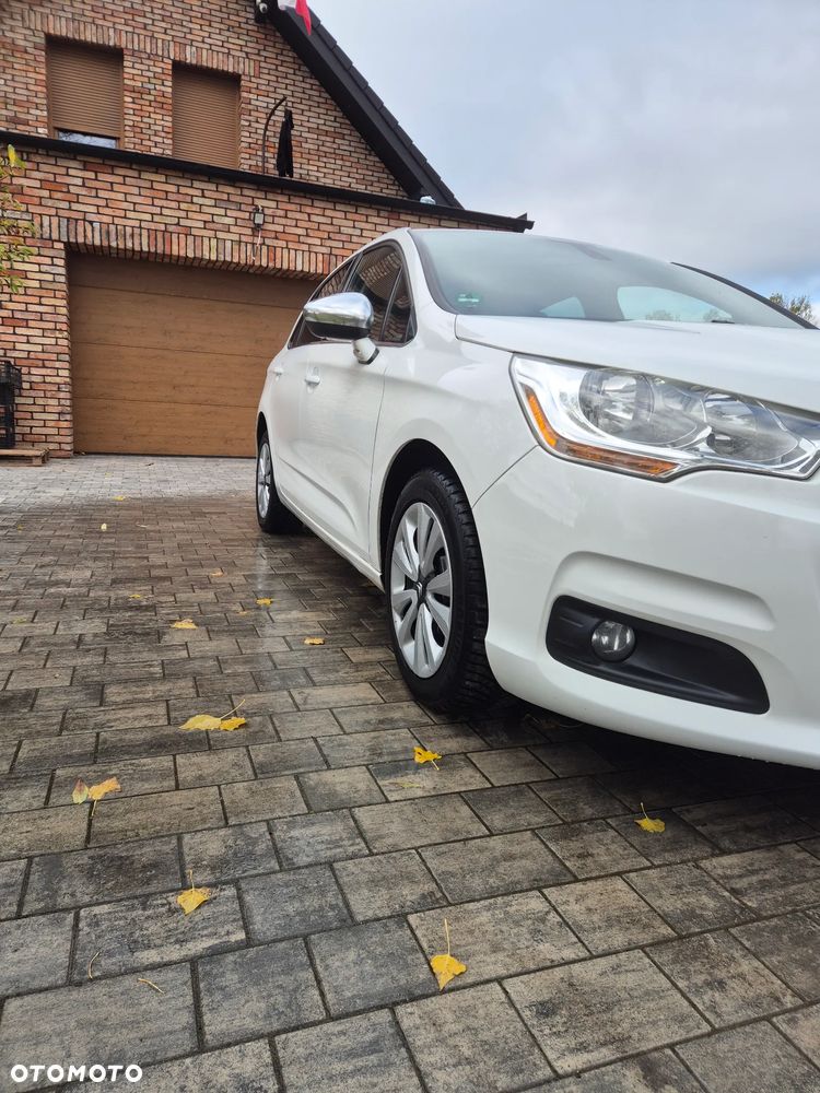 Citroën C4 e-HDi 115 Exclusive - 14