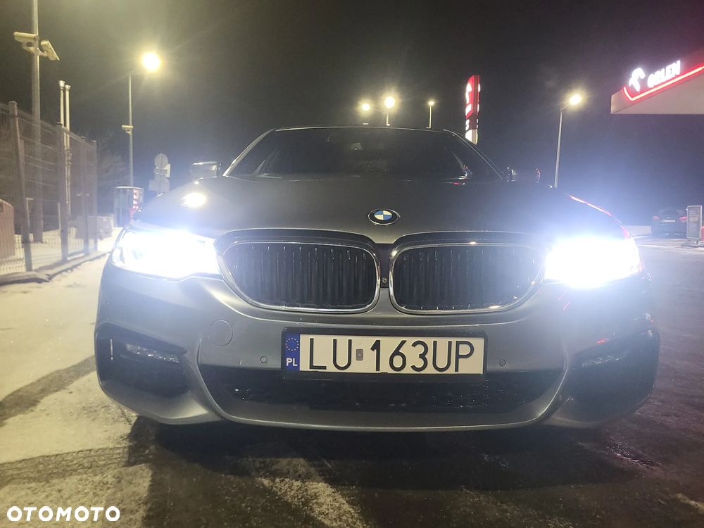 BMW Seria 5 520d xDrive M Sport Edition - 1