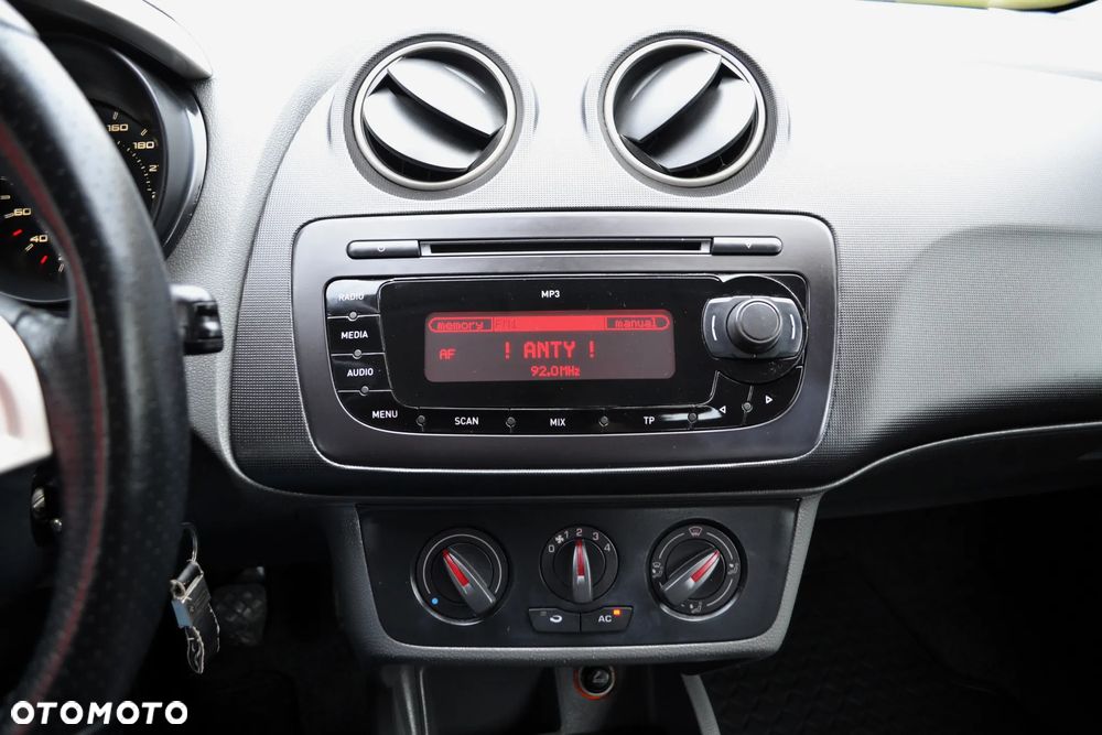 Seat Ibiza SC 1.9 TDI DPF Sport - 18