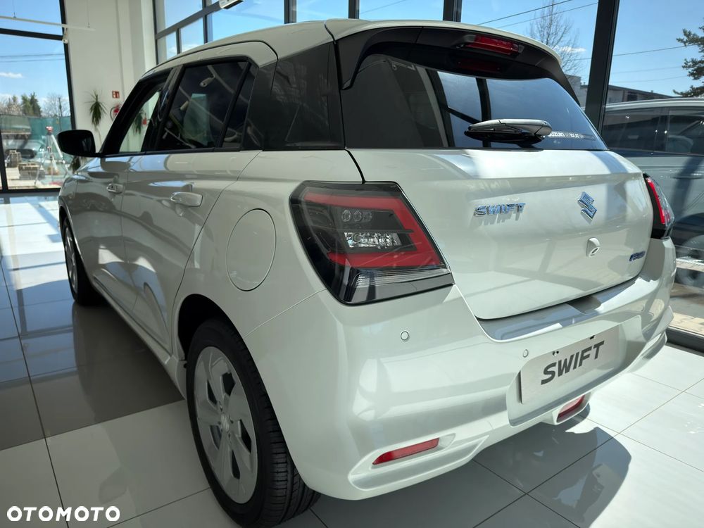 Suzuki Swift 1.2 Dualjet SHVS Premium Plus CVT - 2