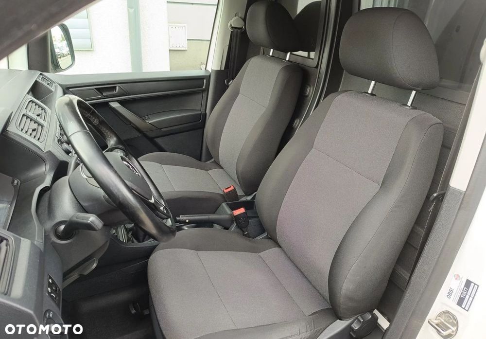 Volkswagen Caddy - 10