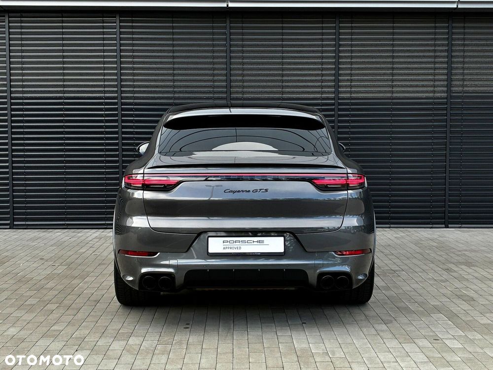 Porsche Cayenne - 5