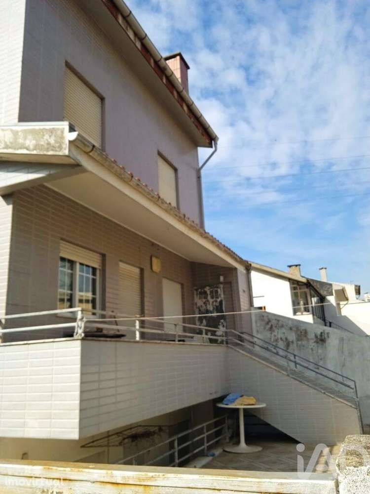 Moradia isolada T4 em Custóias, Leça do Balio e Guifões de 294 m2 - Grande imagem: 3/38