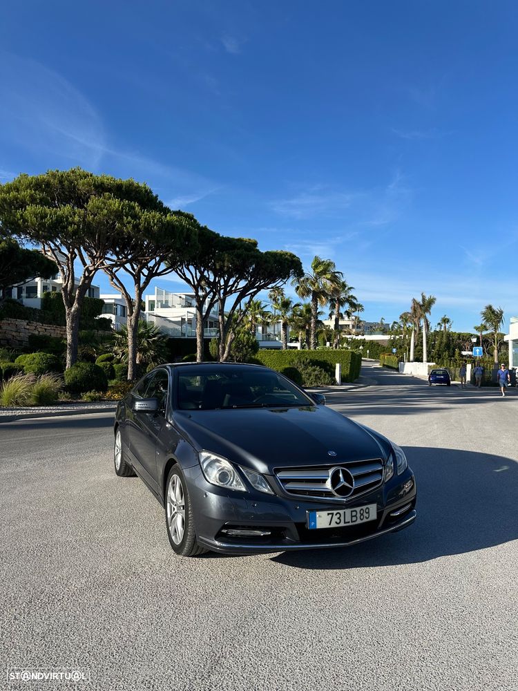 Mercedes-Benz E 200 CGi Avantgarde BlueEfficiency - 1