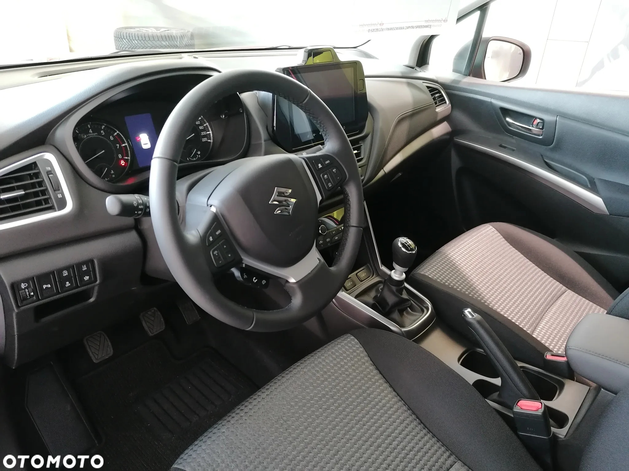Suzuki SX4 S-Cross 1.4 SHVS Premium Plus SP - 8