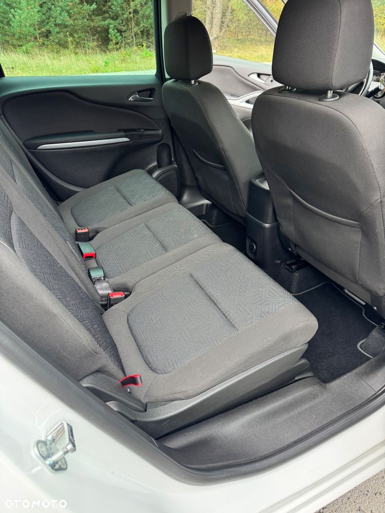Opel Zafira - 25