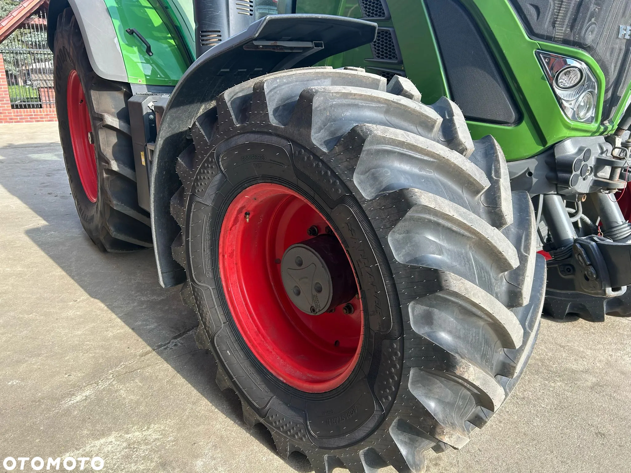 Fendt 724 PROFI PLUS - 10