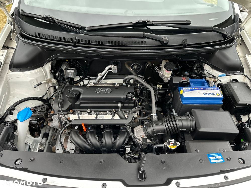 Hyundai i20 1.4 Wersja Jubileuszowa - 38