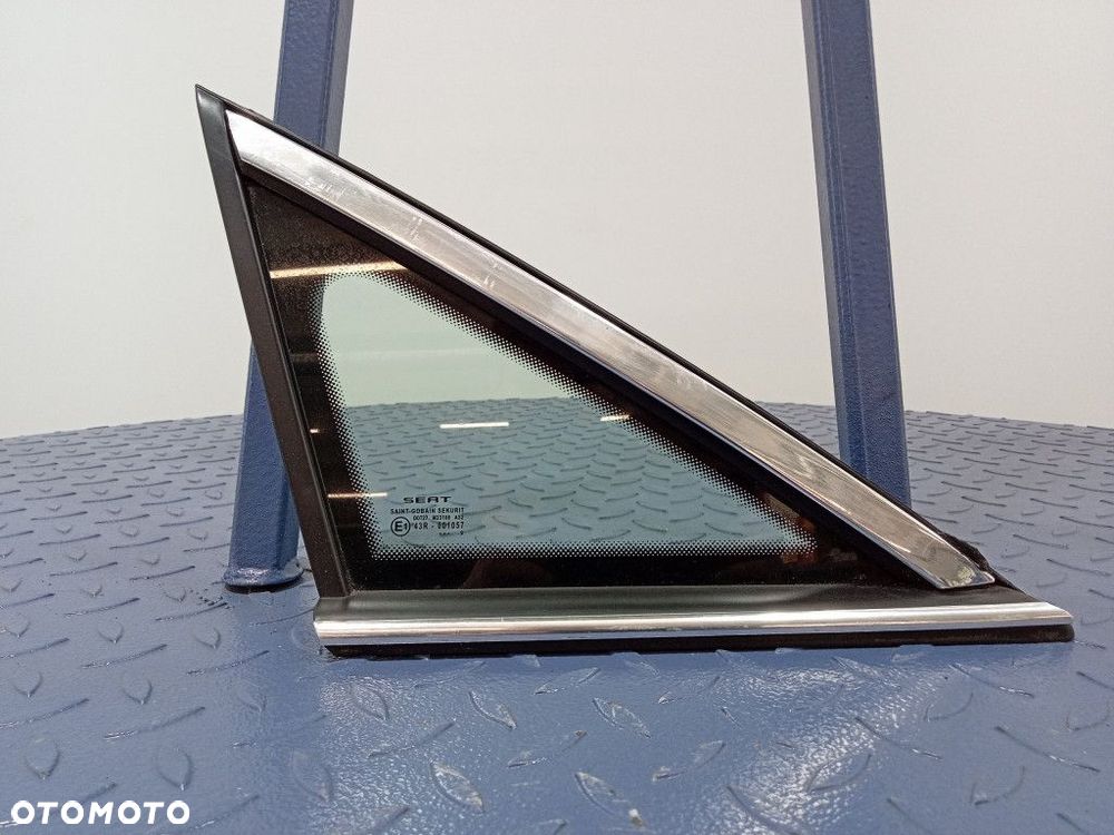 SEAT ALTEA SZYBA KAROSERYJNA PRZÓD PRAWA 09 - 1
