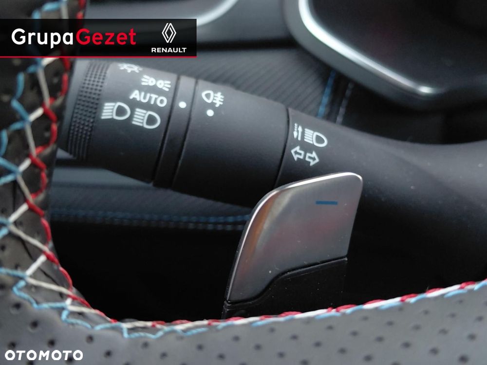 Renault Captur - 23