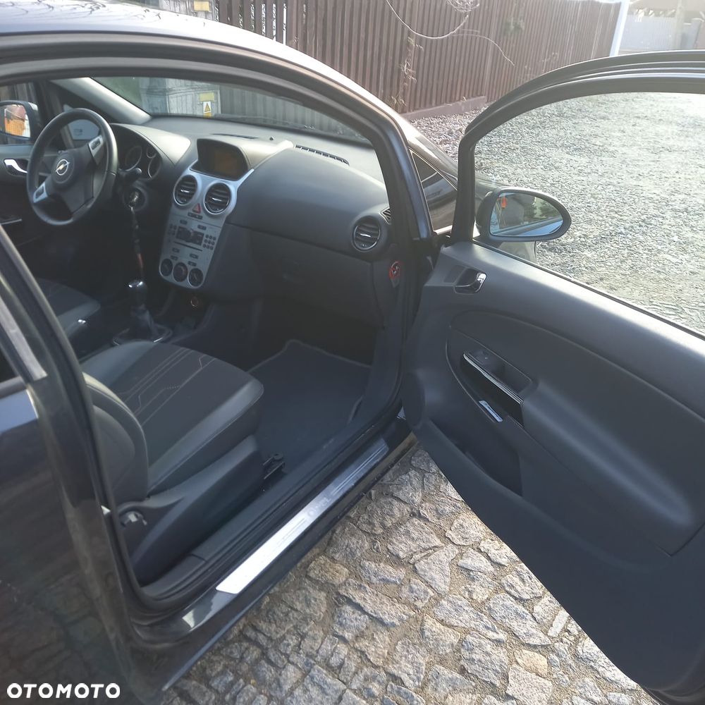 Opel Corsa 1.0 12V Essentia - 17
