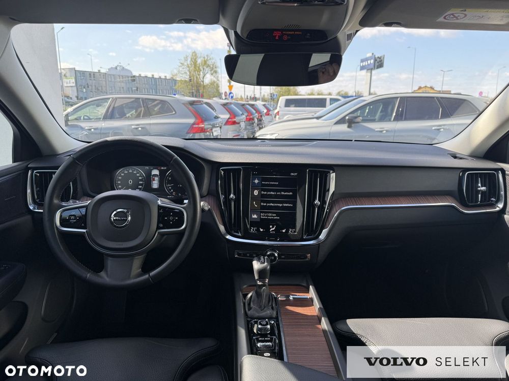 Volvo V60 Cross Country - 9