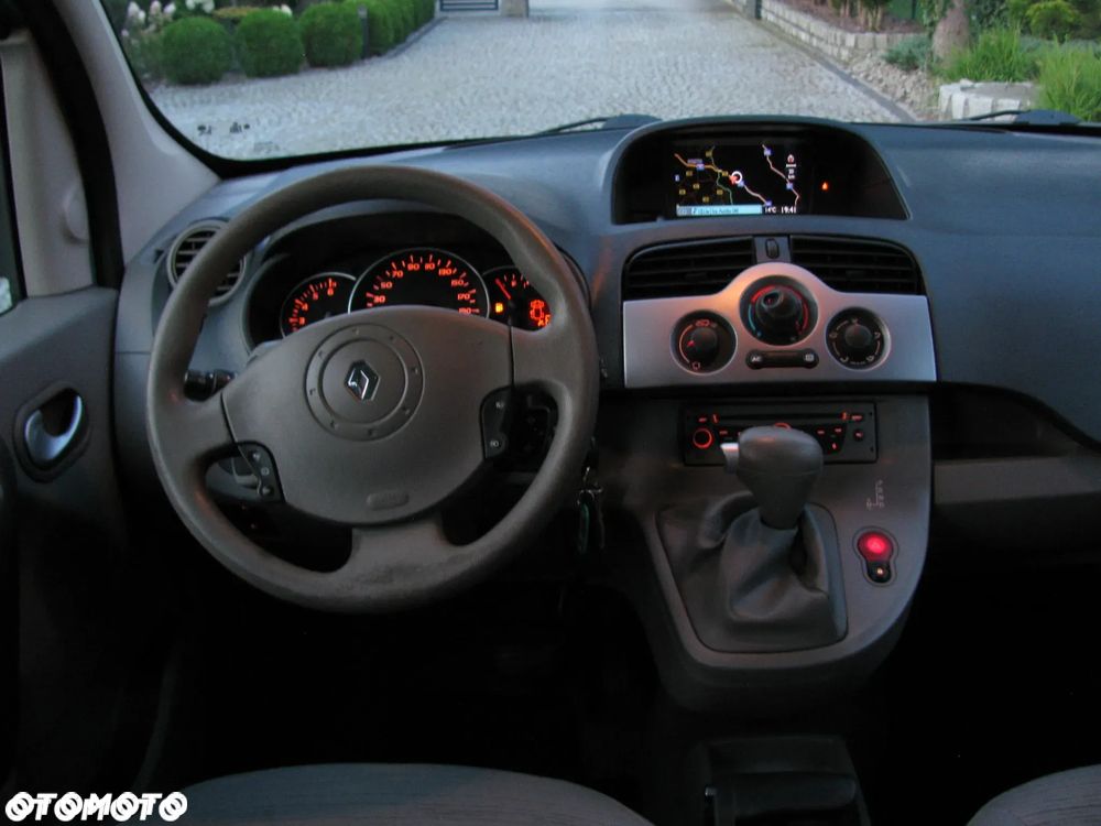 Renault Kangoo 1.6 16V Privilege Plus - 22