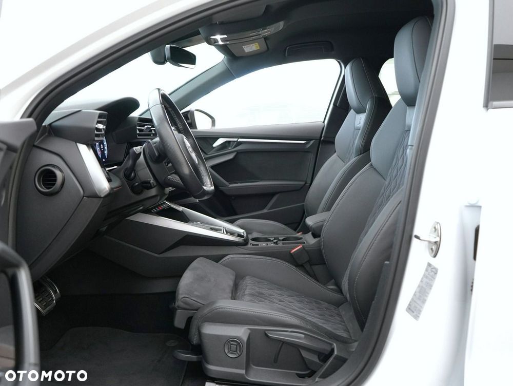 Audi A3 Sportback - 17